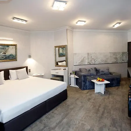 Deluxe 3 Center Apartamento *